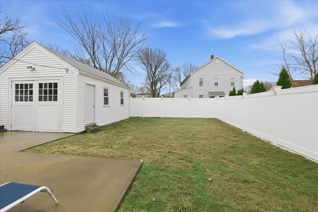 21 Chauncey St, Dedham, MA 02026