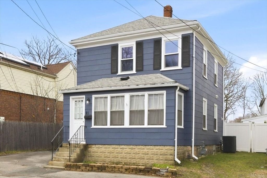 21 Chauncey St, Dedham, MA 02026