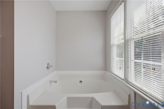 6222 Lodgepole Dr, Hanover, VA 23111