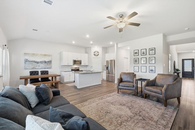 221 Stonehollow Way, Melissa, TX 75454