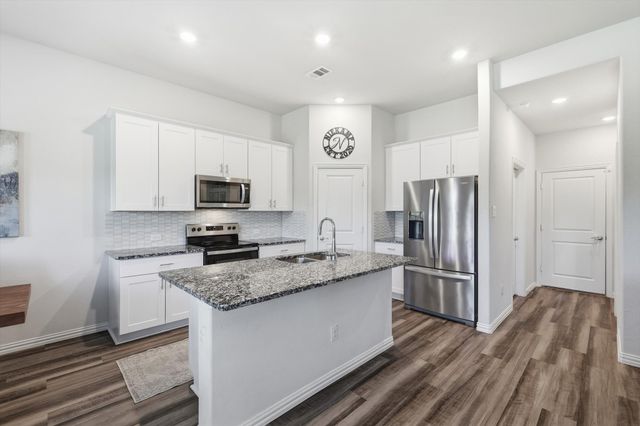 221 Stonehollow Way, Melissa, TX 75454