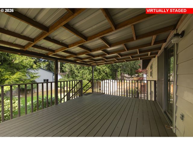 2883 Se SPRUCE St, Hillsboro, OR 97123