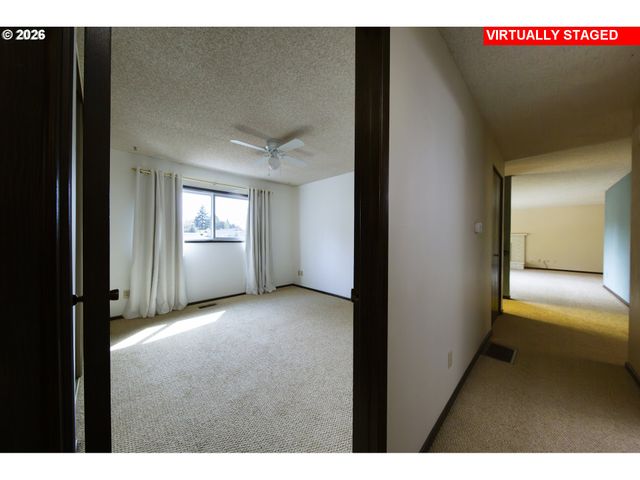 2883 Se SPRUCE St, Hillsboro, OR 97123