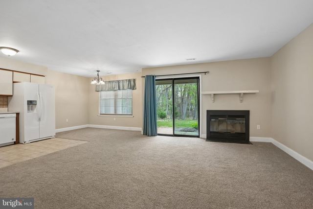 2 BRIDGEWATER DR, Marlton, NJ 08053