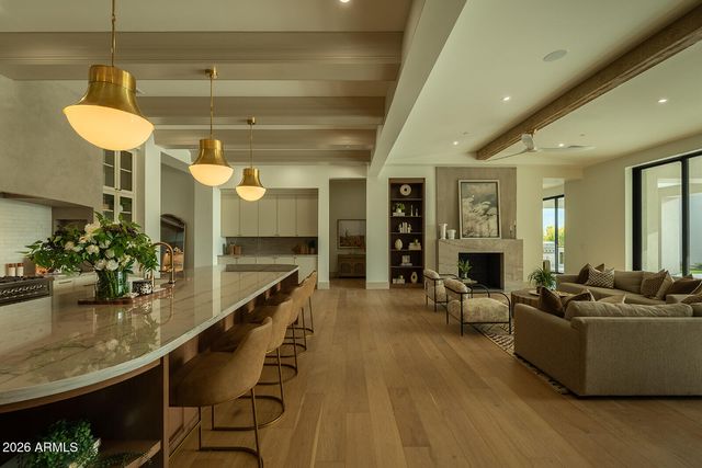 22012 N LOS CABALLOS Drive, Scottsdale, AZ 85255