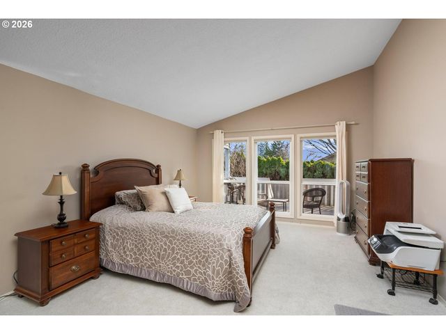 12664 Sw BEXLEY Ln, Portland, OR 97224