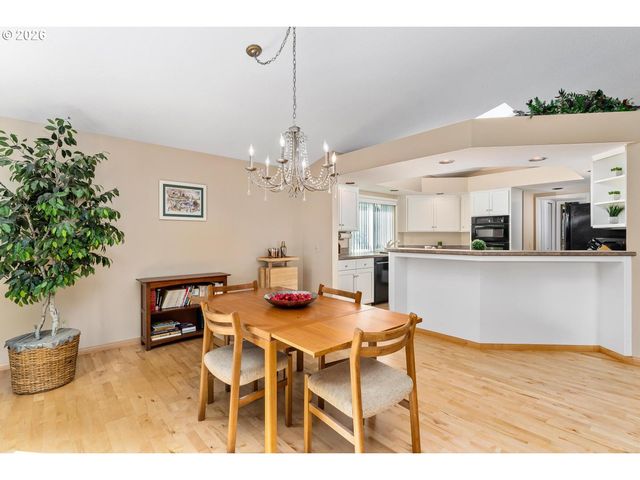 12664 Sw BEXLEY Ln, Portland, OR 97224