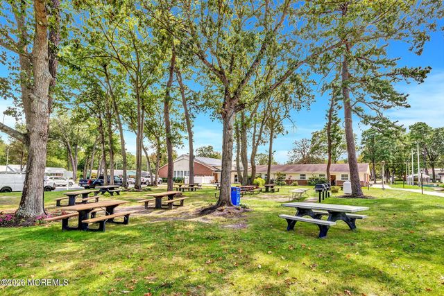 300B W Malvern Court B, Lakewood, NJ 08701