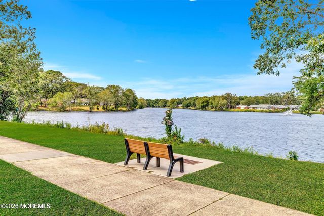 300B W Malvern Court B, Lakewood, NJ 08701