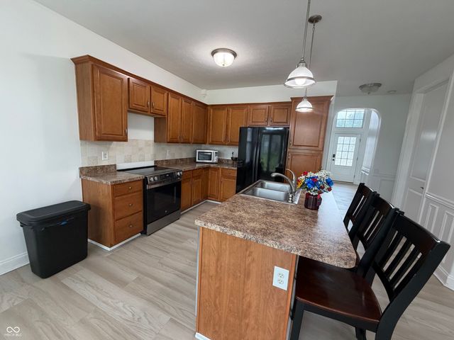 1016 Mount Olive Road, Whiteland, IN 46184