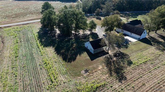 2037 Highway 129, Fayette, AL 35555