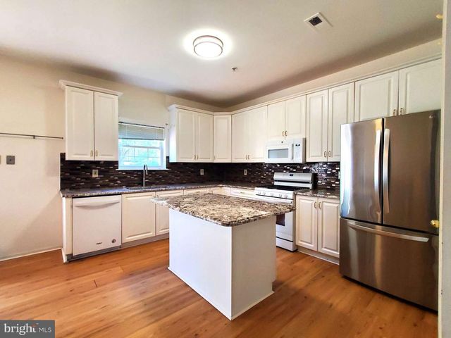 627 FAWN CIR, King Of Prussia, PA 19406