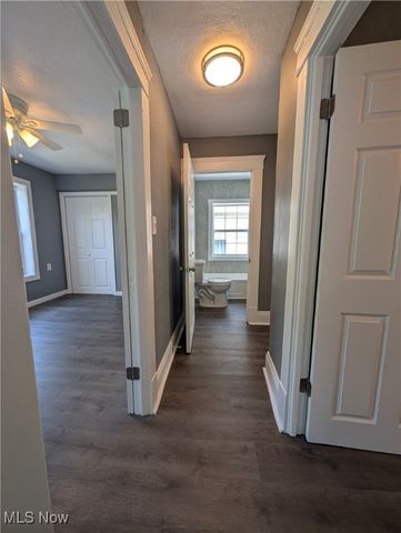 807 Woodland Avenue, Elyria, OH 44035