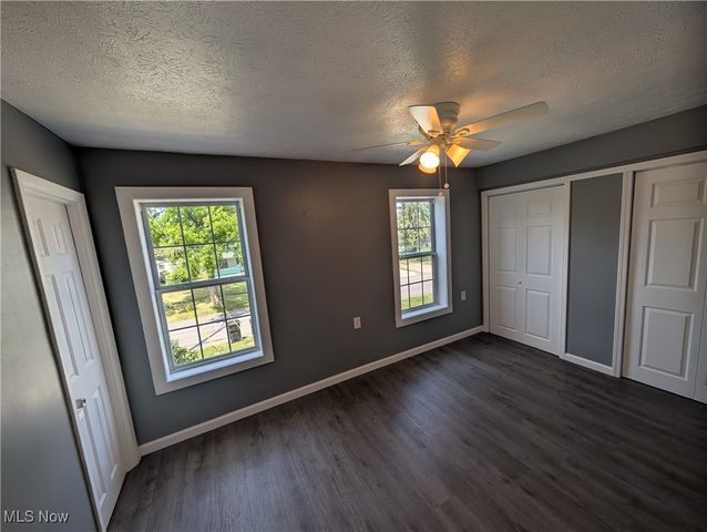 807 Woodland Avenue, Elyria, OH 44035