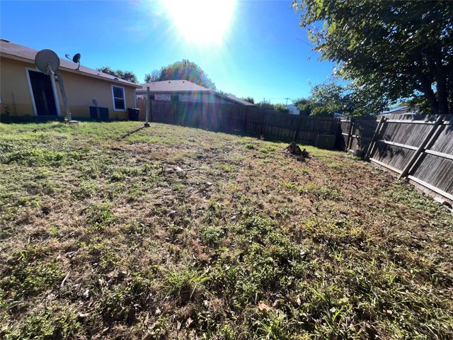 2508 Stagecoach Street, Fort Worth, TX 76133