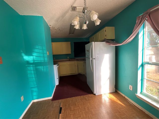 2508 Stagecoach Street, Fort Worth, TX 76133