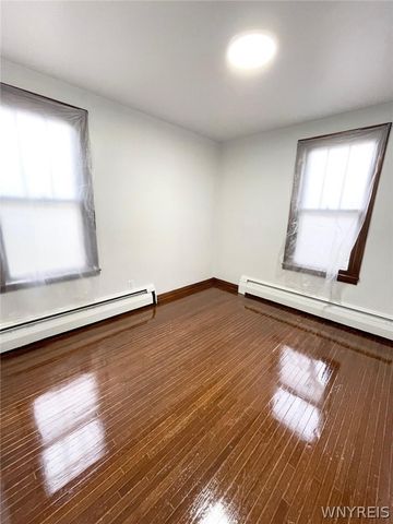 39 Elgas Street, Buffalo, NY 14207