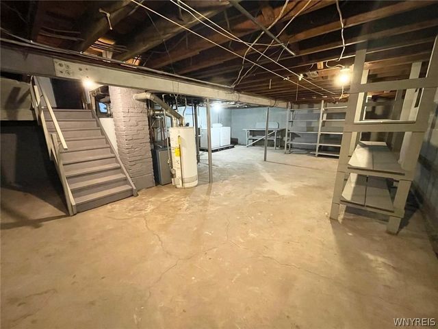 39 Elgas Street, Buffalo, NY 14207