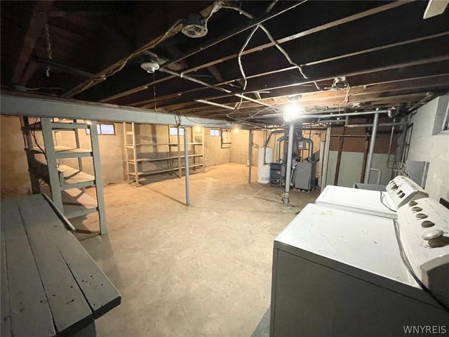 39 Elgas Street, Buffalo, NY 14207