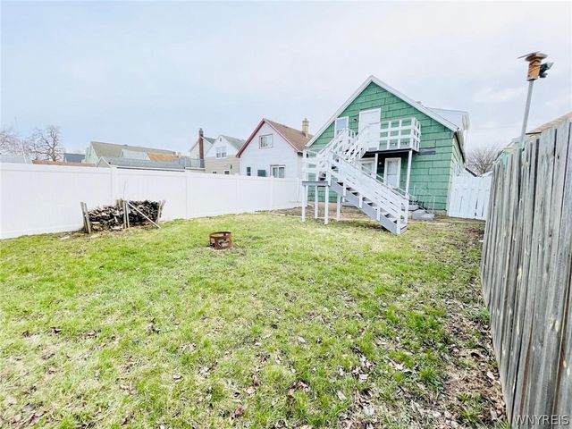 39 Elgas Street, Buffalo, NY 14207