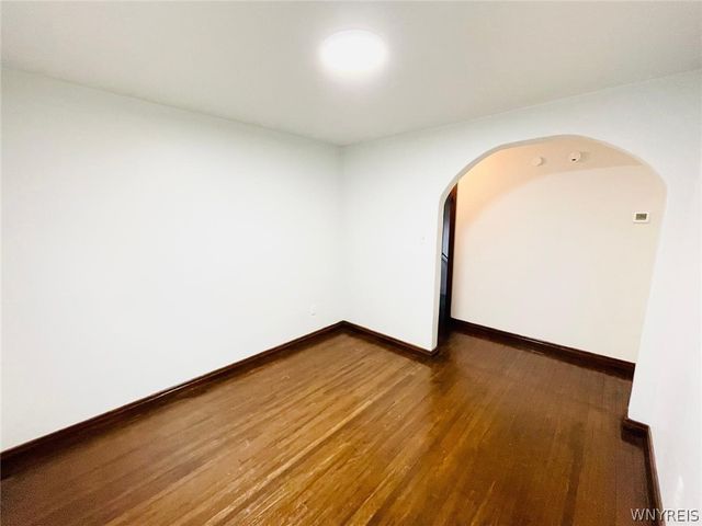 39 Elgas Street, Buffalo, NY 14207