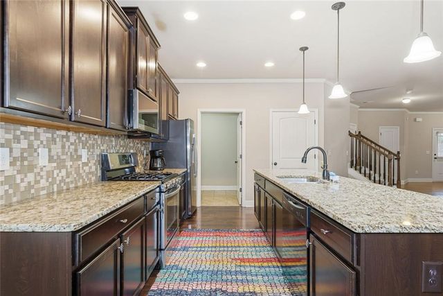 163 Hawthorne Ridge Circle, Dallas, GA 30132