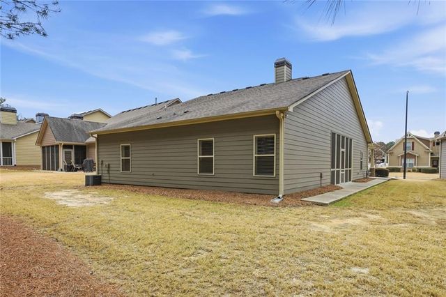 163 Hawthorne Ridge Circle, Dallas, GA 30132