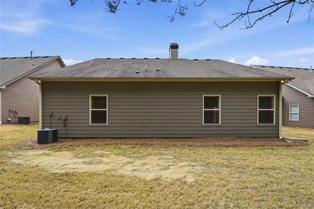 163 Hawthorne Ridge Circle, Dallas, GA 30132