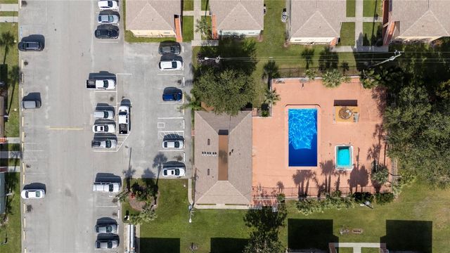 726 MICHIGAN COURT 4, St Cloud, FL 34769