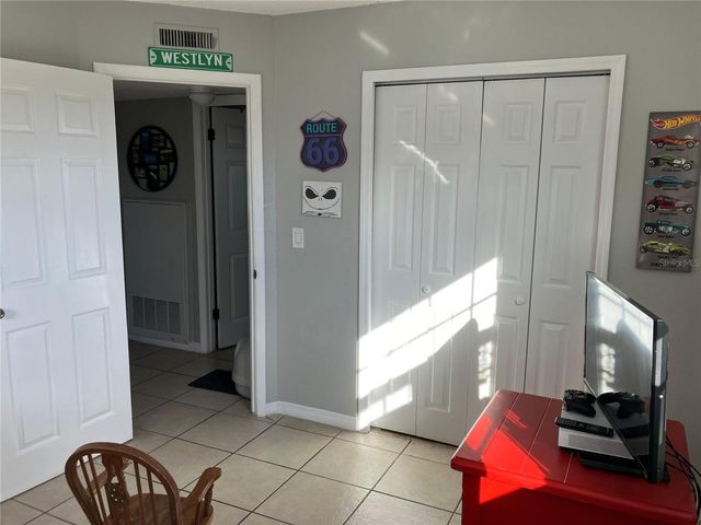 726 MICHIGAN COURT 4, St Cloud, FL 34769