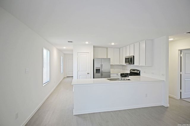 223 Zyra Ave, New Braunfels, TX 78130