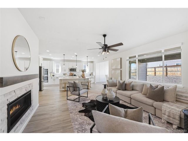 5783 S Fultondale Ct, Aurora, CO 80016