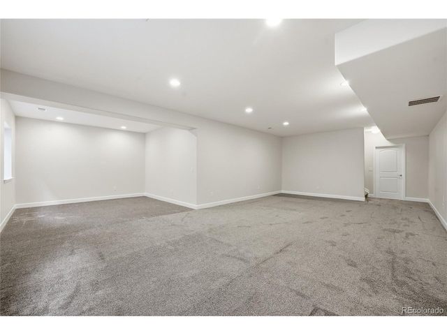 5783 S Fultondale Ct, Aurora, CO 80016