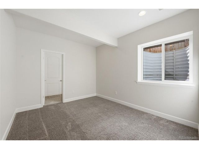 5783 S Fultondale Ct, Aurora, CO 80016
