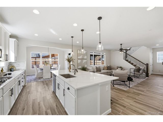 5783 S Fultondale Ct, Aurora, CO 80016