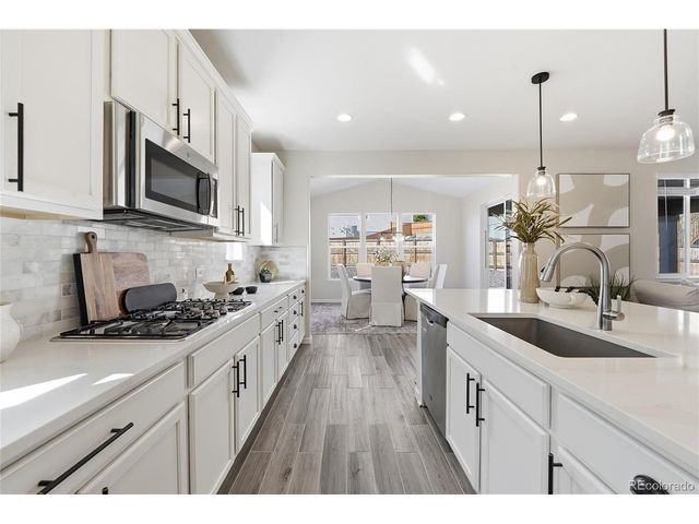 5783 S Fultondale Ct, Aurora, CO 80016