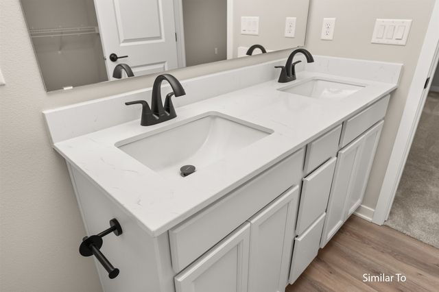 1200 Featherstone Avenue NE, Bondurant, IA 50035