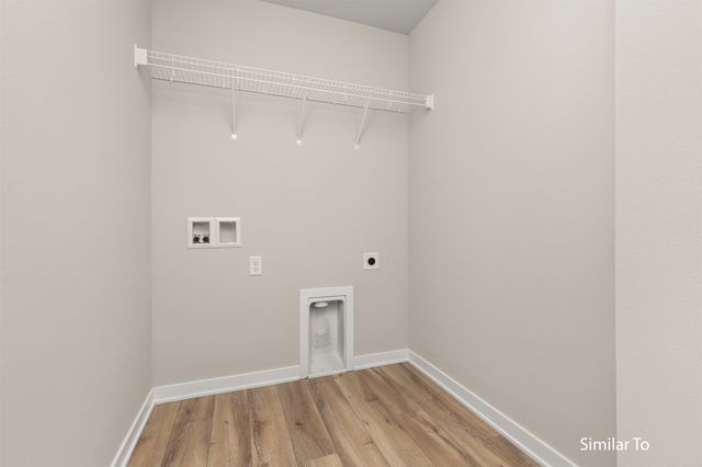 1200 Featherstone Avenue NE, Bondurant, IA 50035