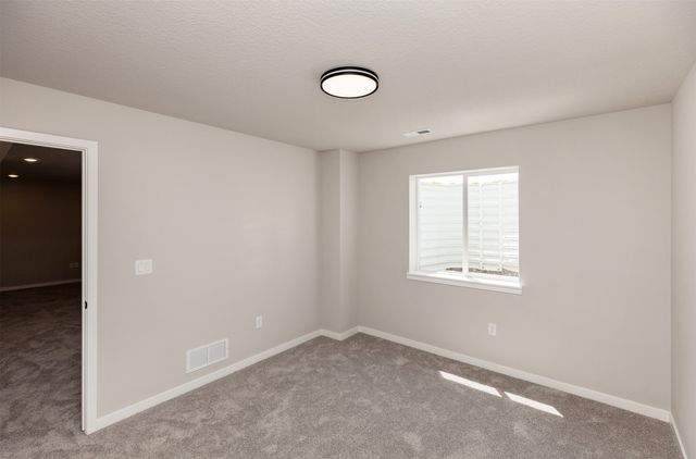 1200 Featherstone Avenue NE, Bondurant, IA 50035