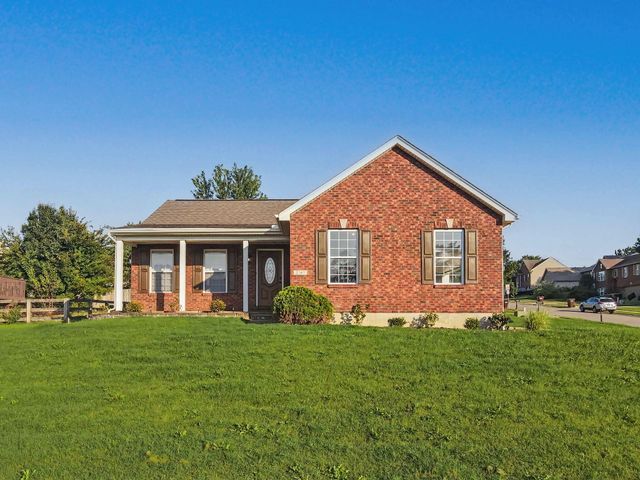 2747 Shamu Drive, Hebron, KY 41048