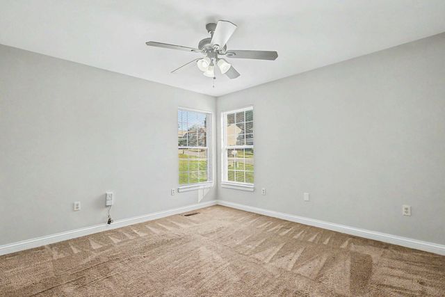 2747 Shamu Drive, Hebron, KY 41048