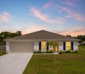 2126 SE North Blackwell Drive, Port St. Lucie, Port St Lucie, FL 34952