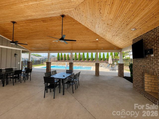 223 Marathon Lane, Candler, NC 28715