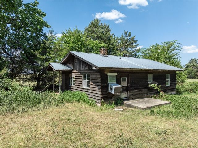 Hunton Lane, Lincoln, AR 72744