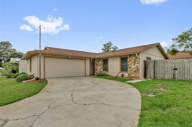 46 LANTANA DRIVE, Debary, FL 32713