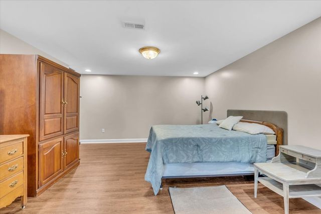141 W Laurel Ave, Mcminnville, TN 37110