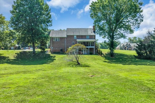 141 W Laurel Ave, Mcminnville, TN 37110