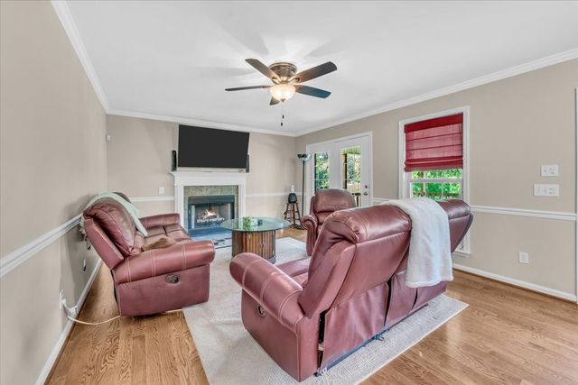 141 W Laurel Ave, Mcminnville, TN 37110