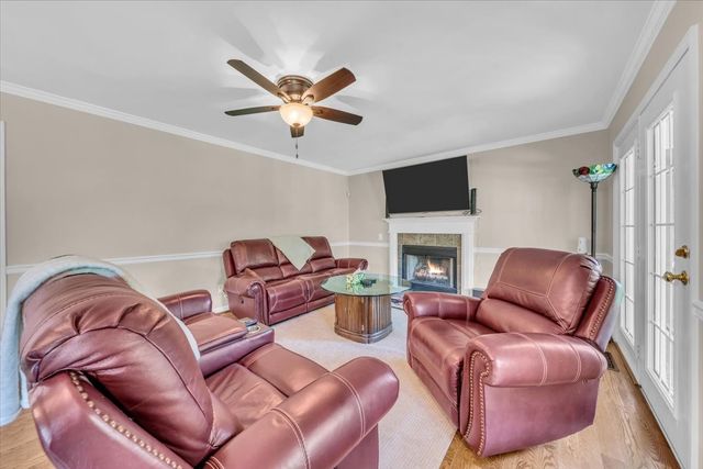 141 W Laurel Ave, Mcminnville, TN 37110