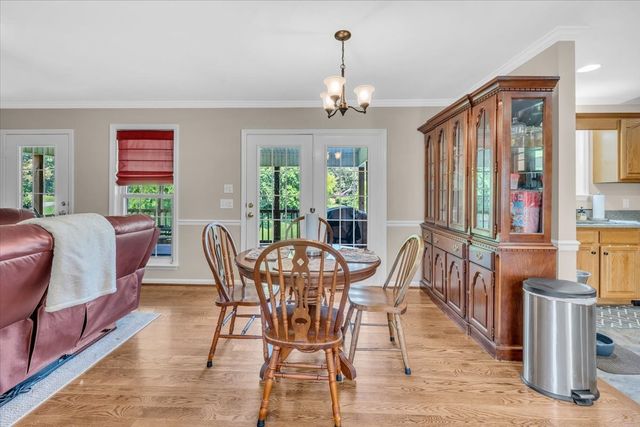 141 W Laurel Ave, Mcminnville, TN 37110